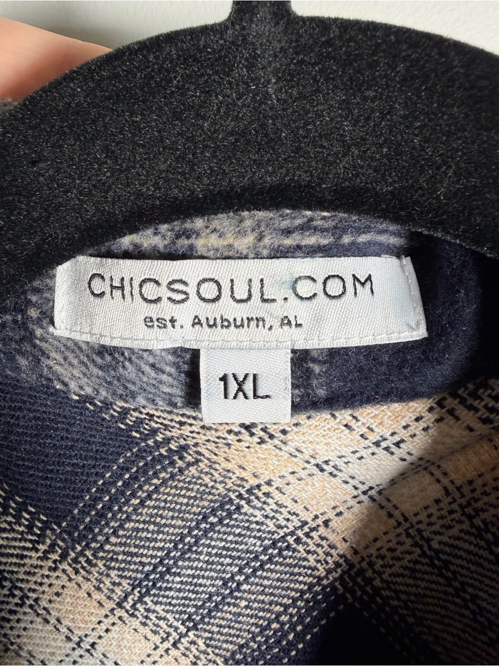 Chic Soul Plaid Button Up Shacket Navy Cream 1XL - Picture 2 of 7